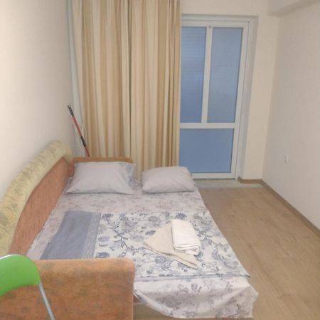 Appartamento Апартмент Райчев Varna Esterno foto